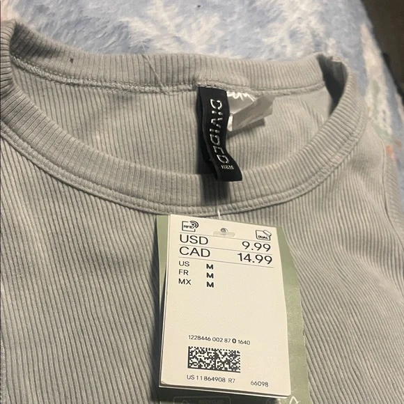 Divided Light Gray Ribbed Top - Picture 1 of 2